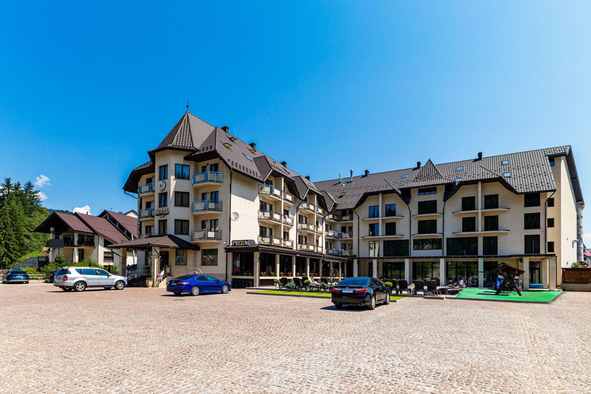 Continental Spa Resort Bukovel Exterior foto