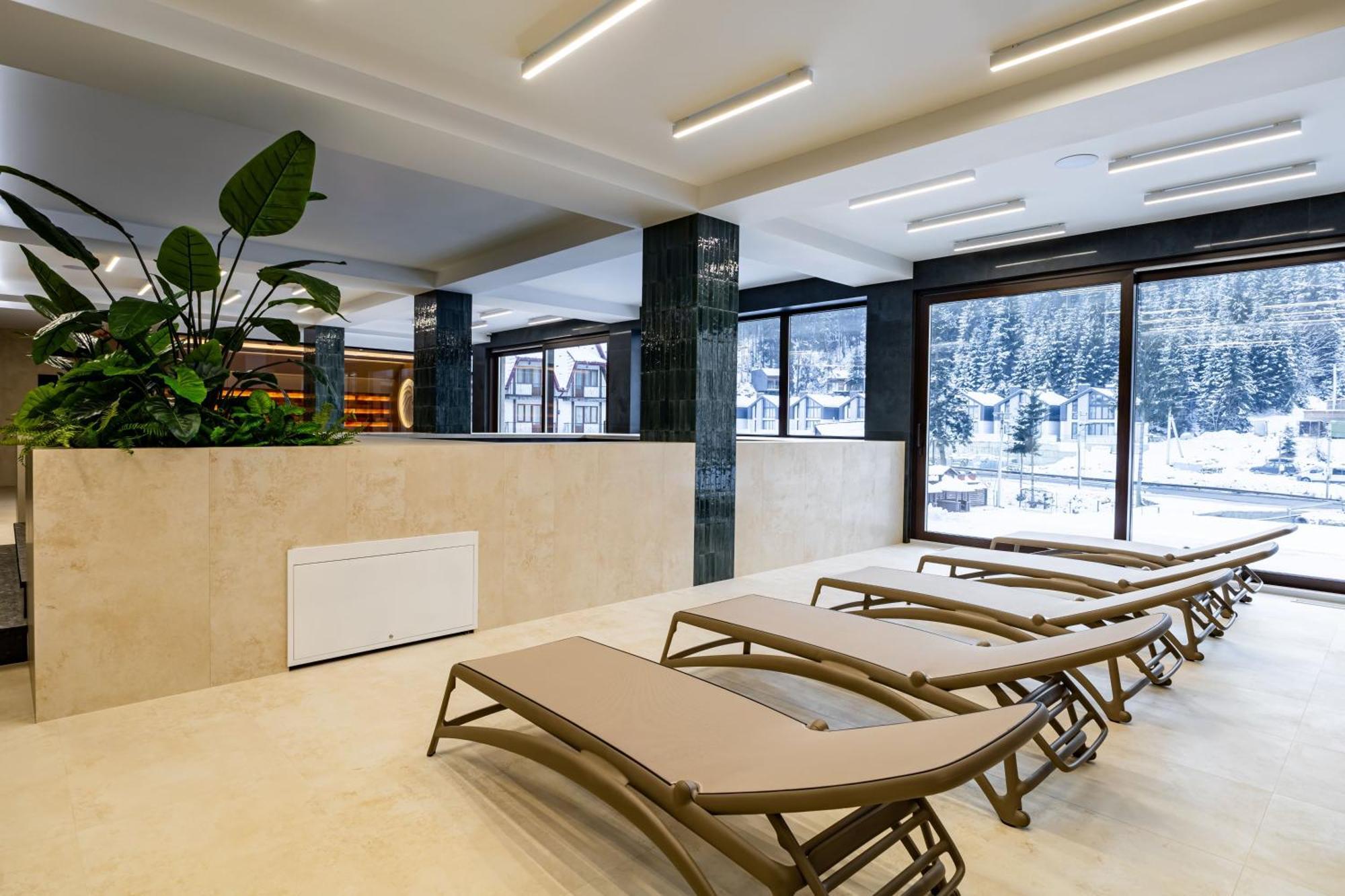 Continental Spa Resort Bukovel Exterior foto